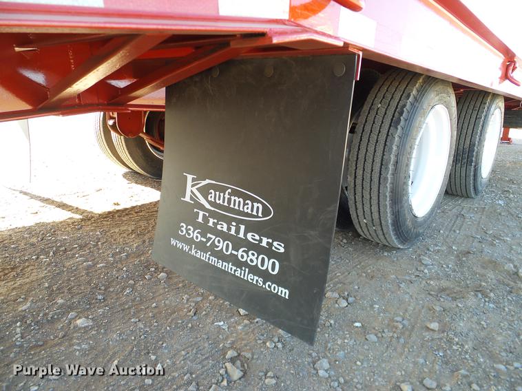 image for item DD1439 2015 Kaufman 74097 equipment trailer