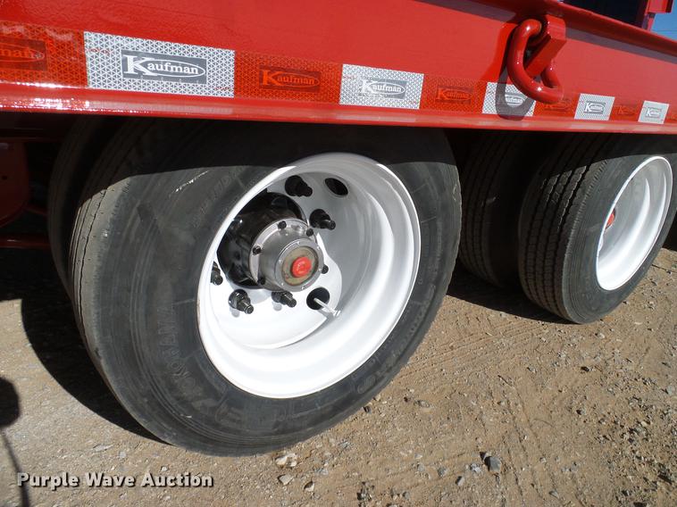 image for item DD1439 2015 Kaufman 74097 equipment trailer
