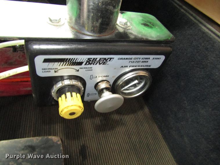 image for item DD2955 2000 Freightliner FLD120 dump truck