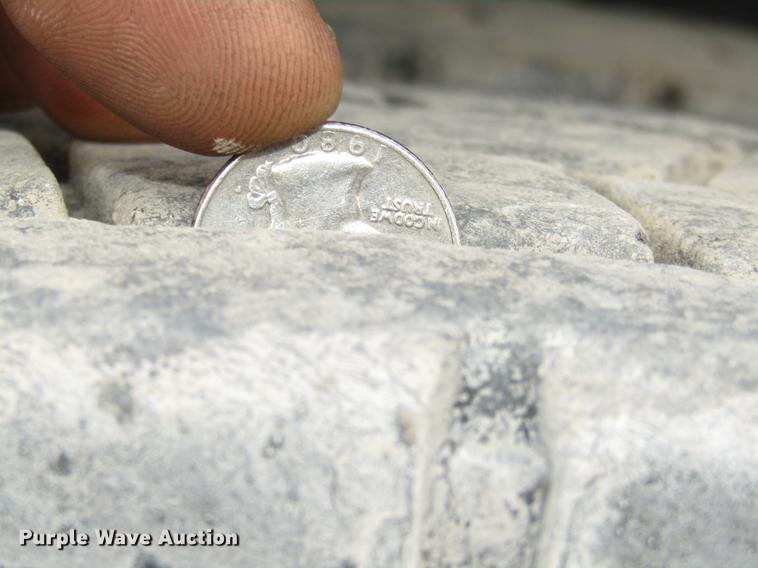 image for item DD2955 2000 Freightliner FLD120 dump truck