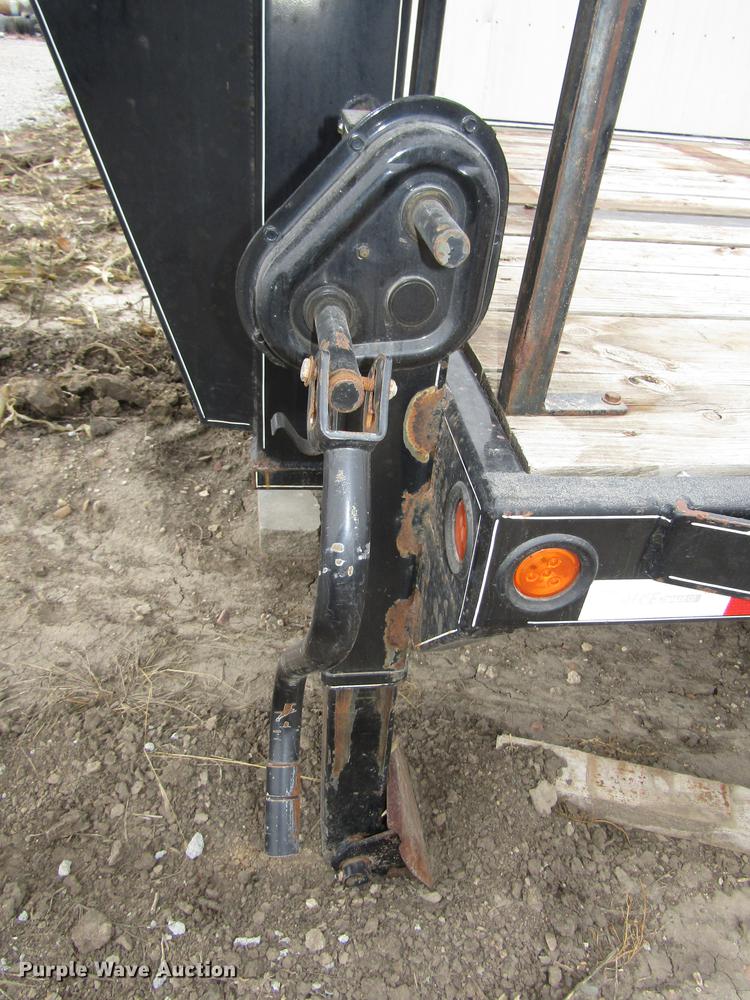 image for item DD2962 2011 Rice equipment trailer