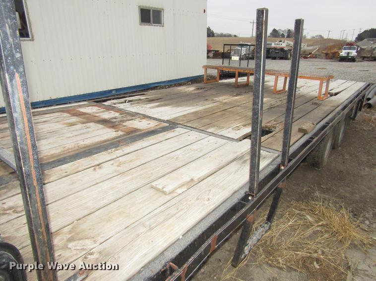 image for item DD2962 2011 Rice equipment trailer
