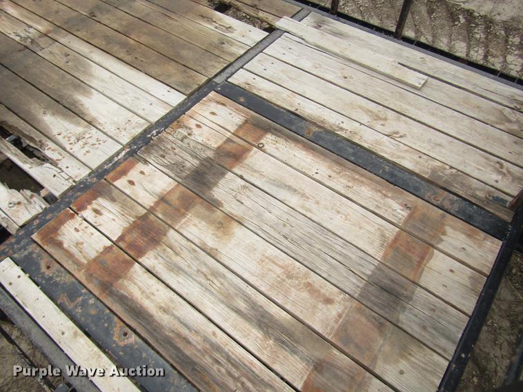 image for item DD2962 2011 Rice equipment trailer