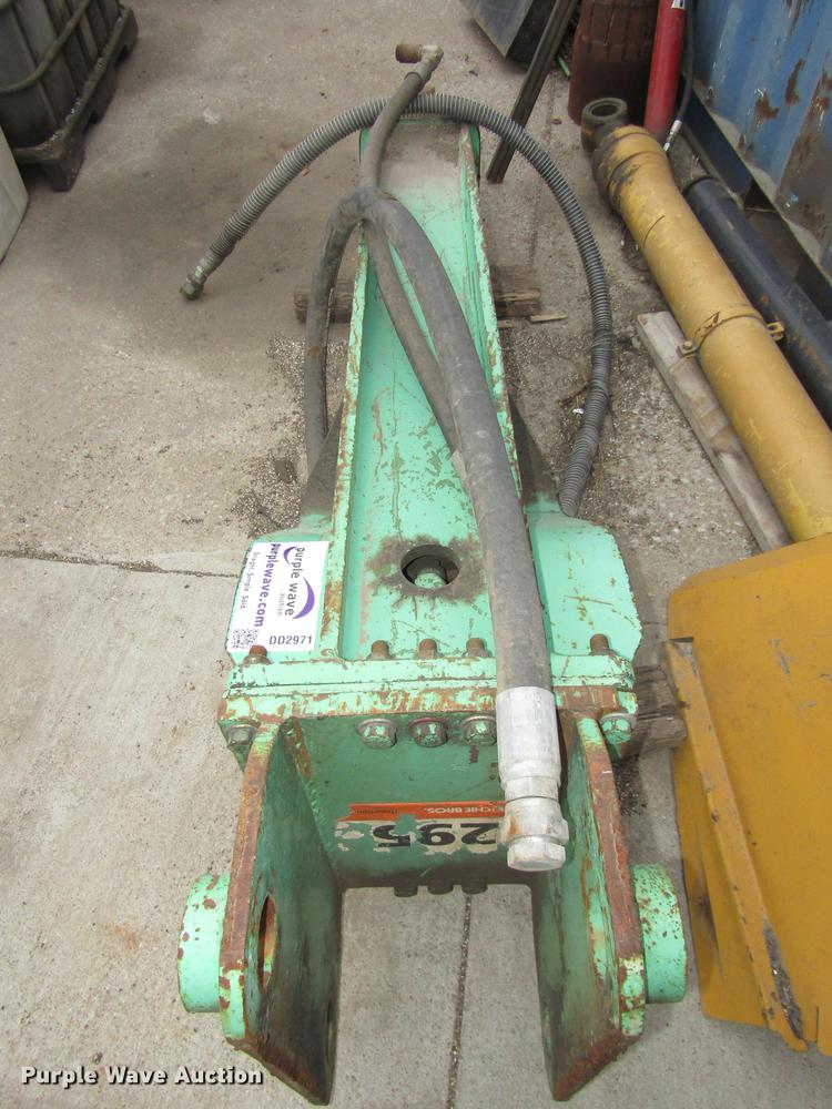 image for item DD2971 Tramac hydraulic hammer