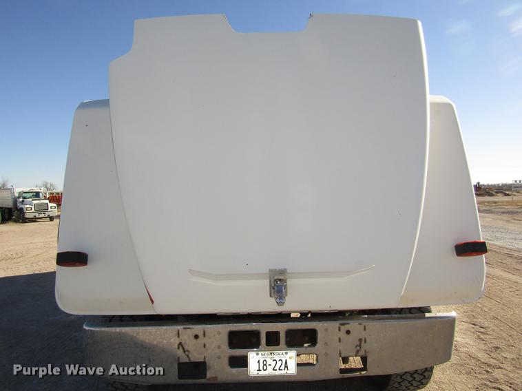 image for item DD2972 1995 Mack RD688S dump truck