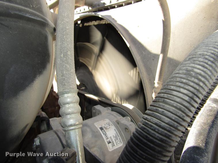 image for item DD2972 1995 Mack RD688S dump truck