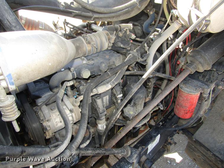 image for item DD2973 2005 Mack CHN613 dump truck