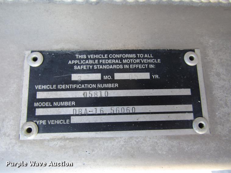 image for item DD2973 2005 Mack CHN613 dump truck