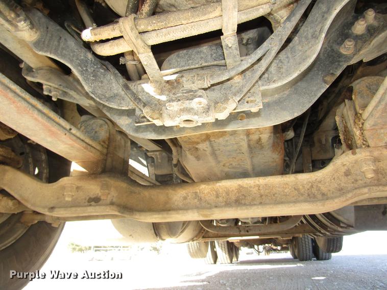 image for item DD2973 2005 Mack CHN613 dump truck