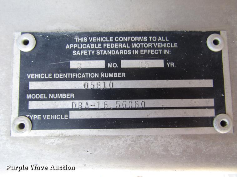 image for item DD2973 2005 Mack CHN613 dump truck