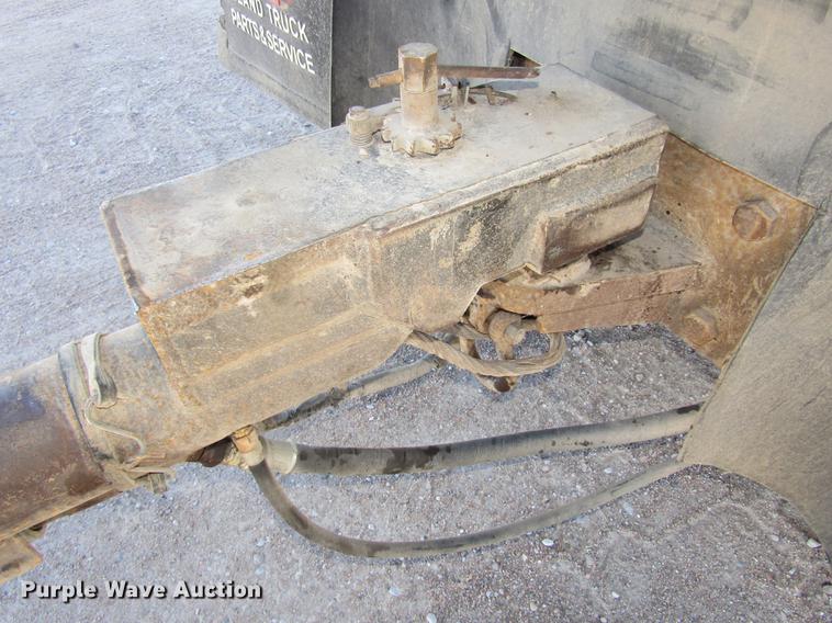 image for item DD2974 2004 Cornhusker 800R end dump pup trailer