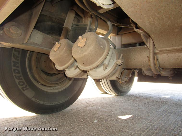 image for item DD2974 2004 Cornhusker 800R end dump pup trailer