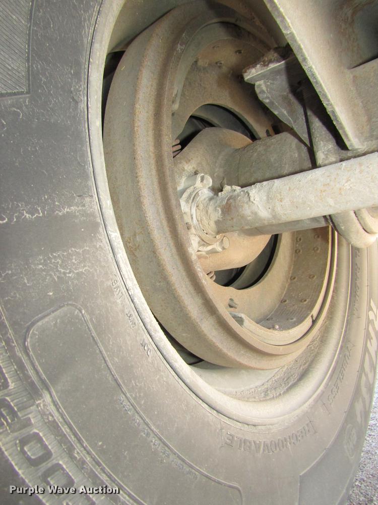 image for item DD2974 2004 Cornhusker 800R end dump pup trailer