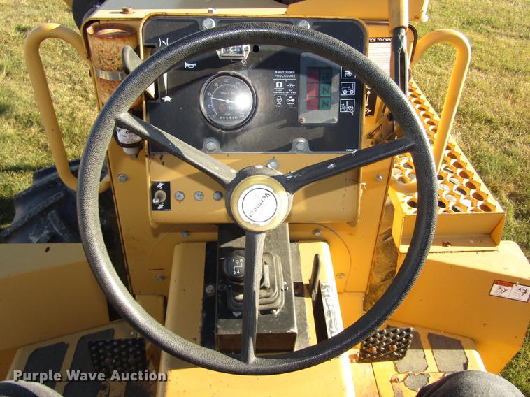 image for item DD2977 1998 Vermeer V5800 trencher