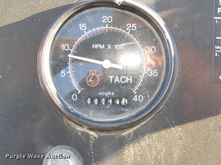 image for item DD2977 1998 Vermeer V5800 trencher