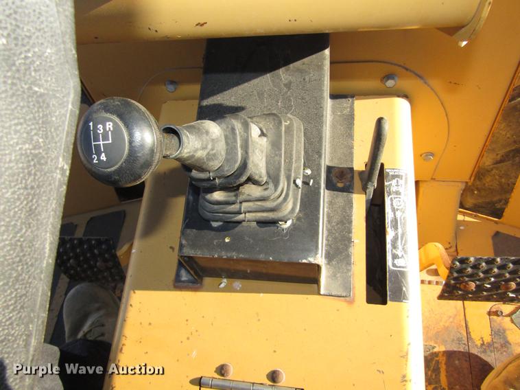 image for item DD2977 1998 Vermeer V5800 trencher