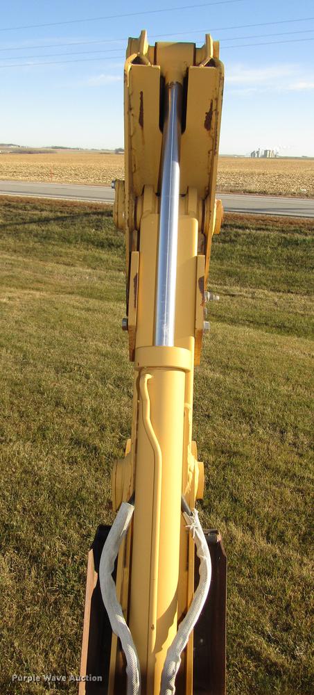 image for item DD2977 1998 Vermeer V5800 trencher