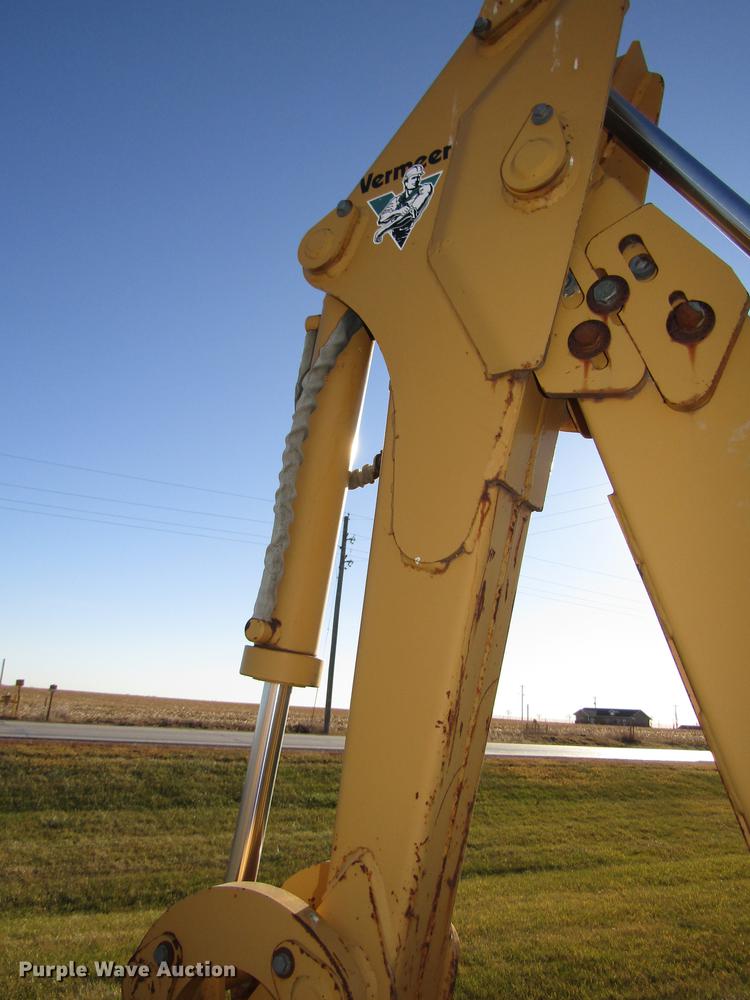 image for item DD2977 1998 Vermeer V5800 trencher