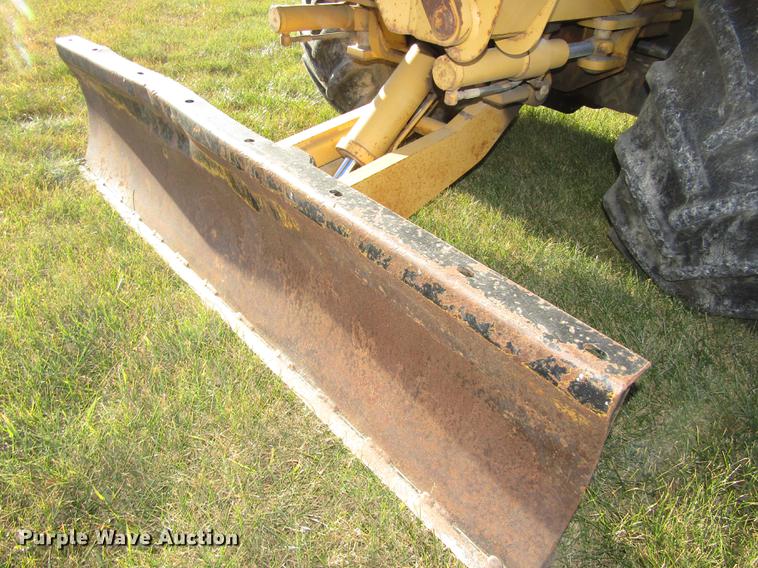 image for item DD2977 1998 Vermeer V5800 trencher