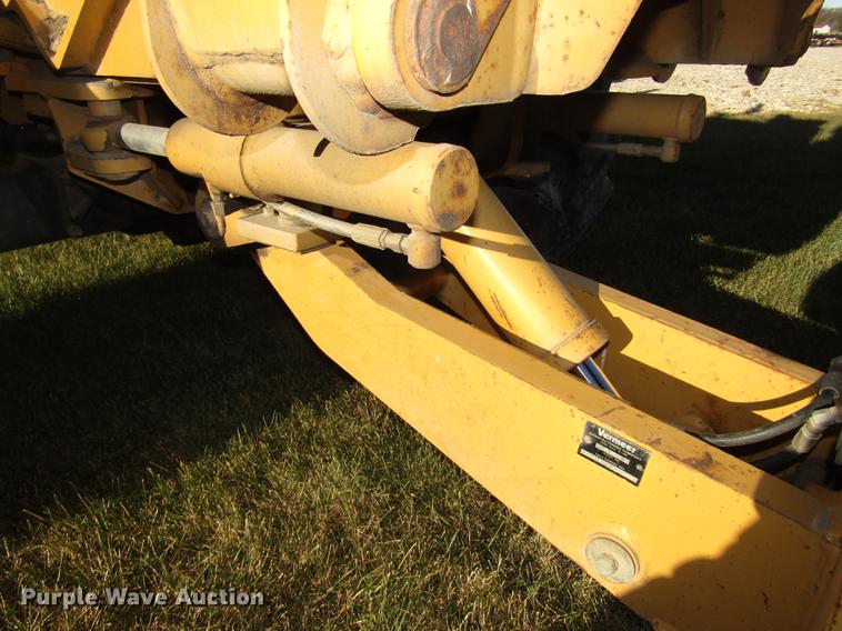 image for item DD2977 1998 Vermeer V5800 trencher