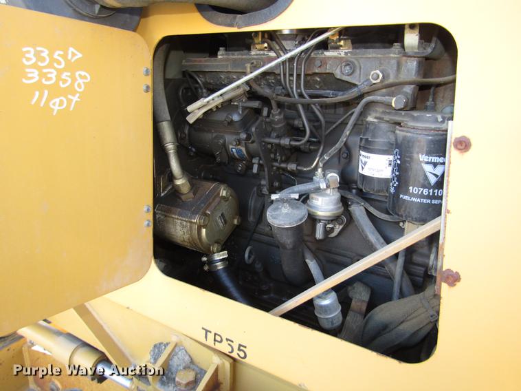 image for item DD2977 1998 Vermeer V5800 trencher