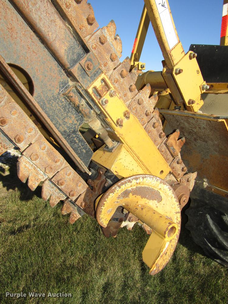 image for item DD2977 1998 Vermeer V5800 trencher