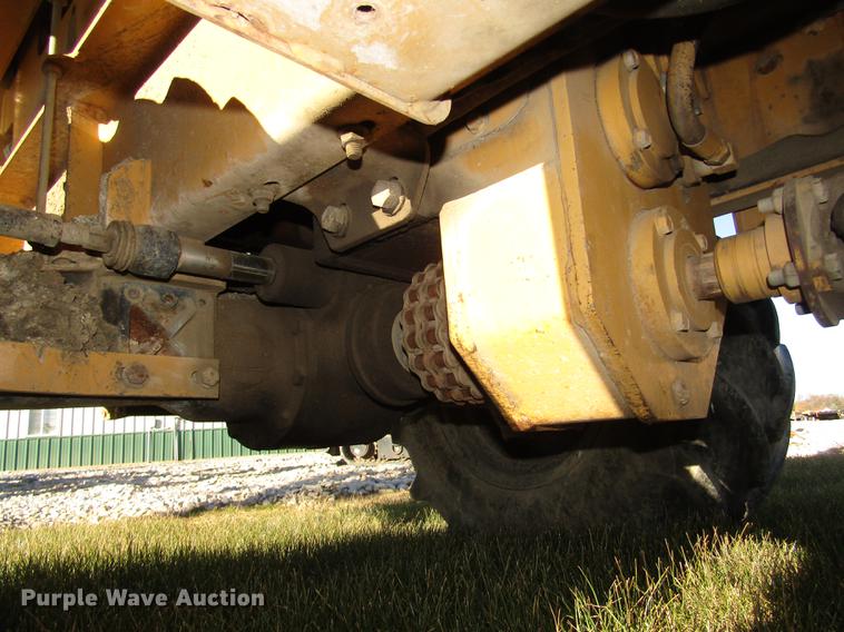 image for item DD2977 1998 Vermeer V5800 trencher