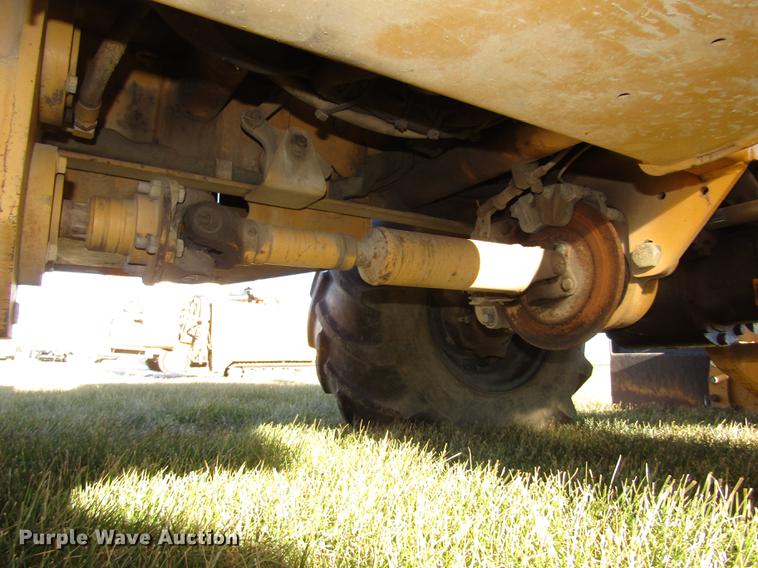 image for item DD2977 1998 Vermeer V5800 trencher