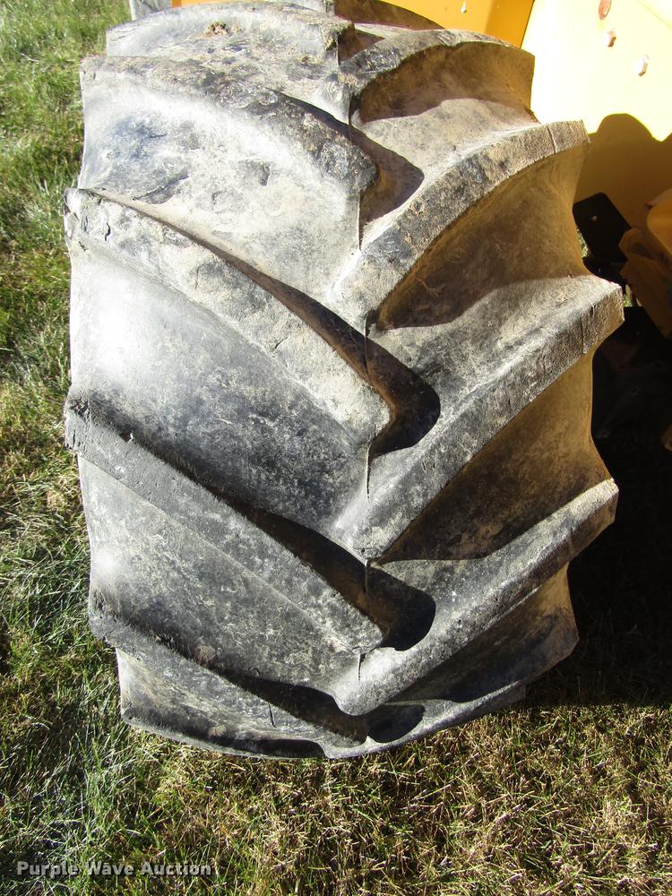 image for item DD2977 1998 Vermeer V5800 trencher