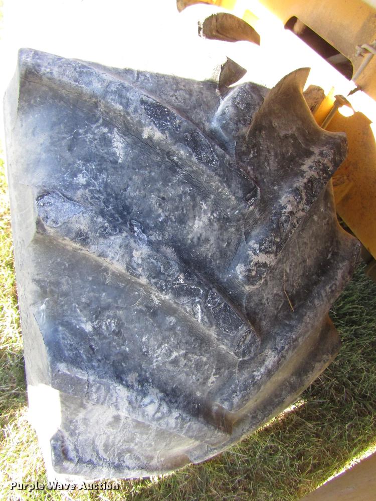 image for item DD2977 1998 Vermeer V5800 trencher