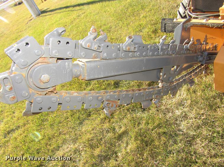 image for item DD2978 2004 Case Maxi Sneaker Series C cable plow