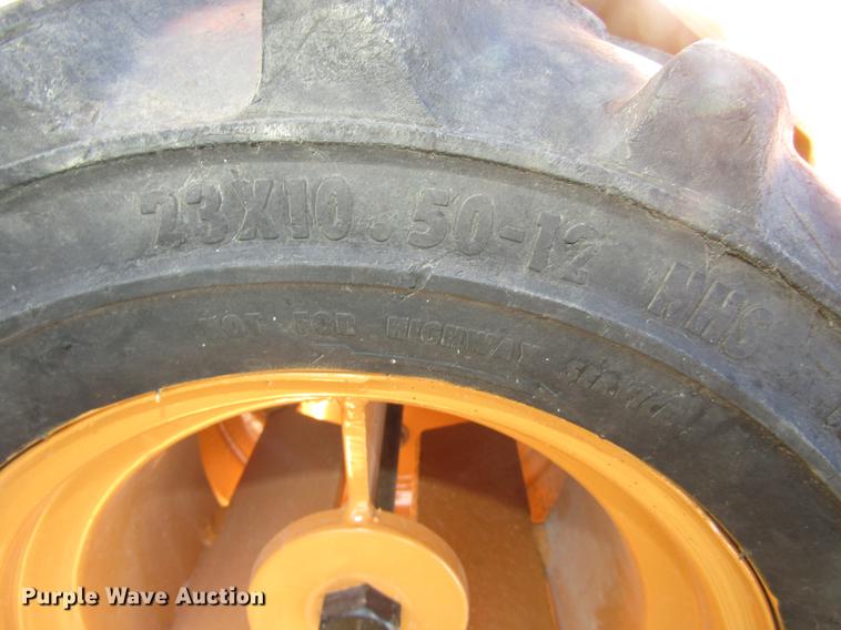 image for item DD2978 2004 Case Maxi Sneaker Series C cable plow