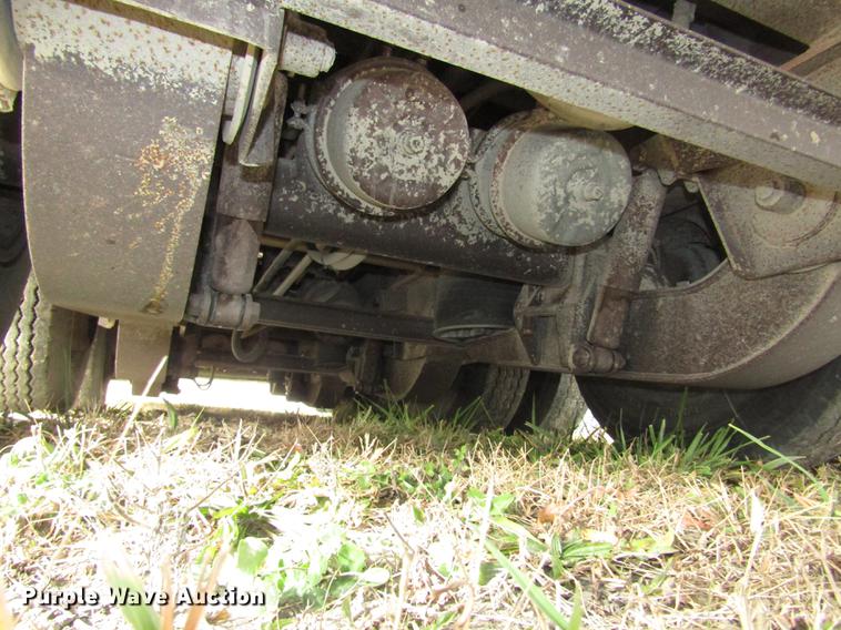 image for item DD2982 1993 Trail-Eze DHT10046H3 drop deck equipment trailer