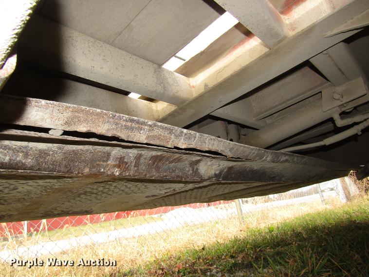 image for item DD2982 1993 Trail-Eze DHT10046H3 drop deck equipment trailer