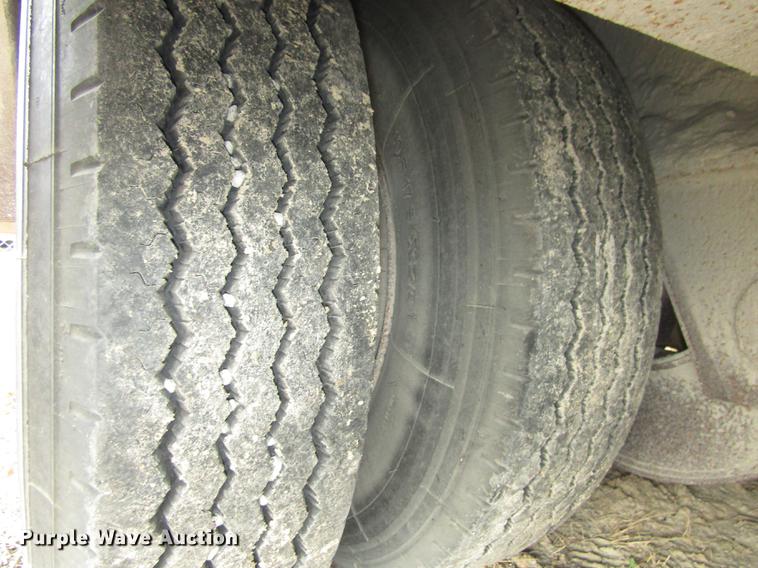 image for item DD2982 1993 Trail-Eze DHT10046H3 drop deck equipment trailer