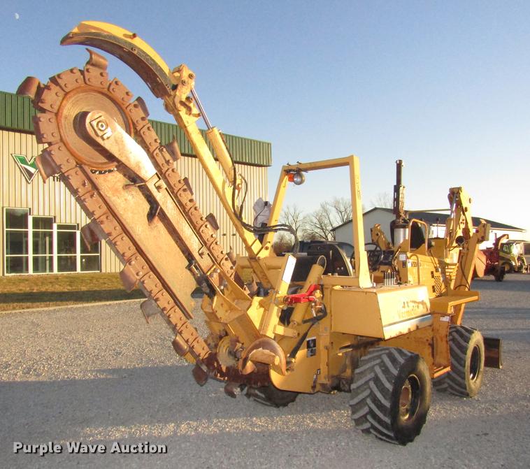 image for item DD2984 1999 Vermeer V5800 trencher