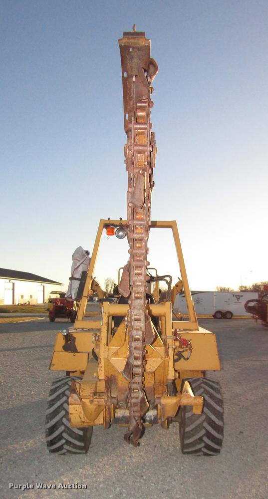 image for item DD2984 1999 Vermeer V5800 trencher