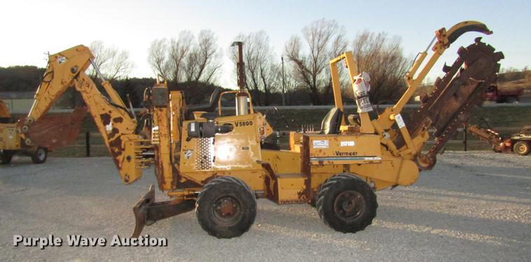 image for item DD2984 1999 Vermeer V5800 trencher