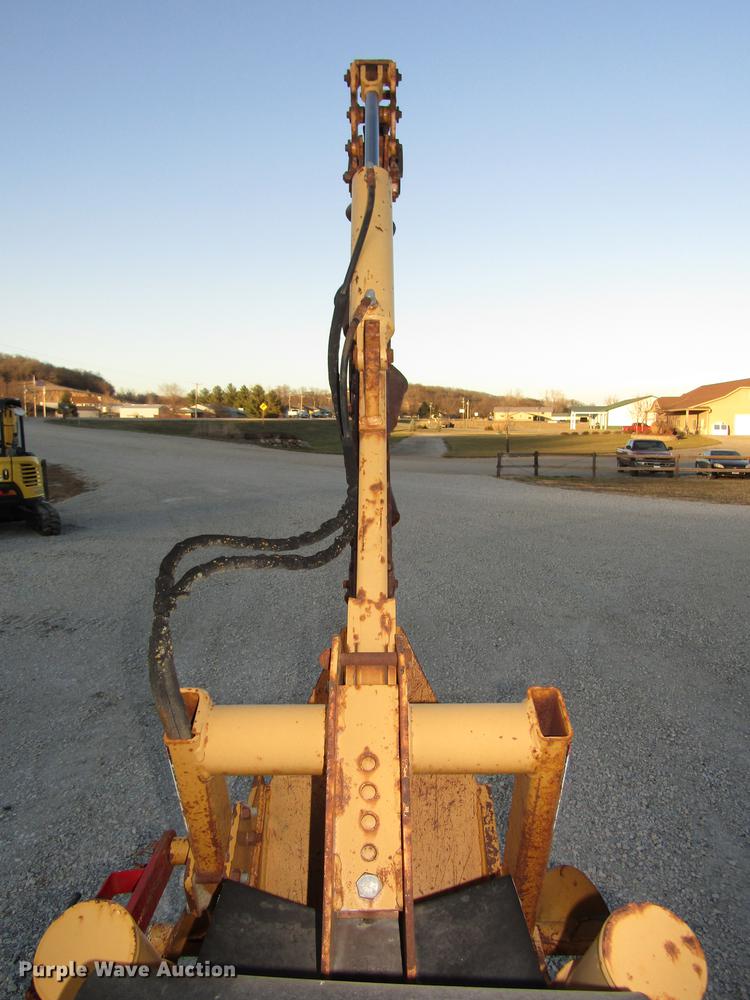 image for item DD2984 1999 Vermeer V5800 trencher