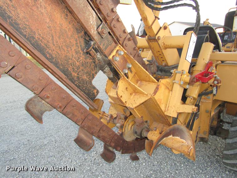 image for item DD2984 1999 Vermeer V5800 trencher