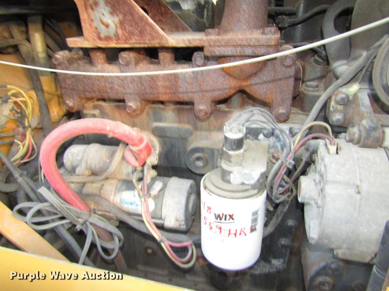 image for item DD2984 1999 Vermeer V5800 trencher