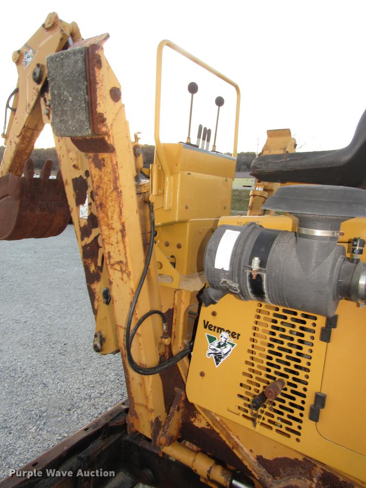 image for item DD2984 1999 Vermeer V5800 trencher