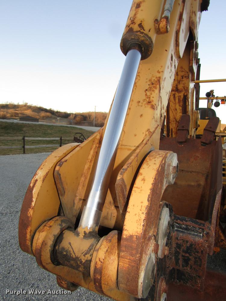 image for item DD2984 1999 Vermeer V5800 trencher