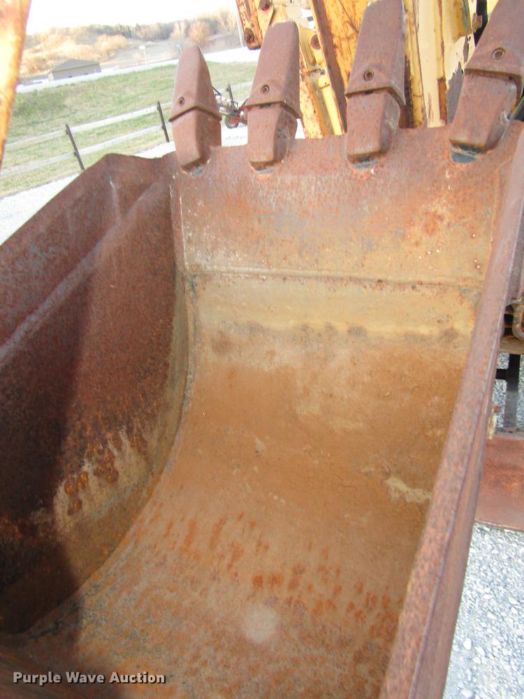 image for item DD2984 1999 Vermeer V5800 trencher