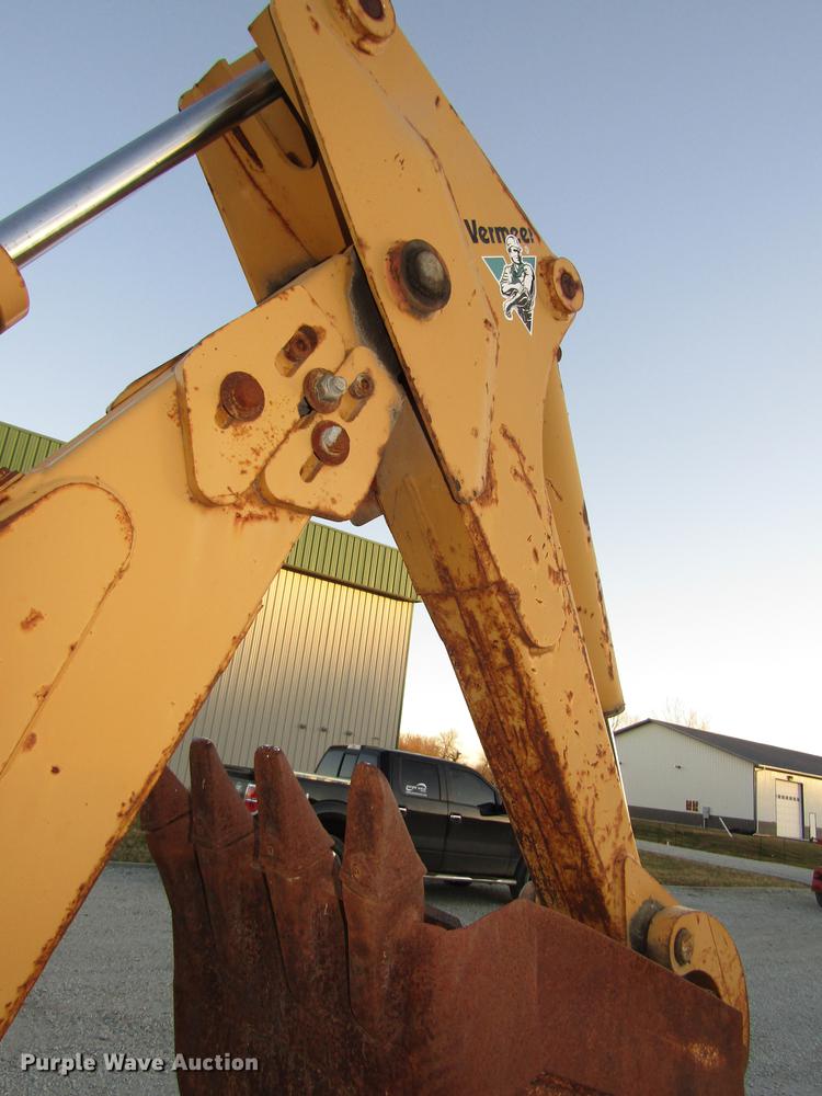 image for item DD2984 1999 Vermeer V5800 trencher