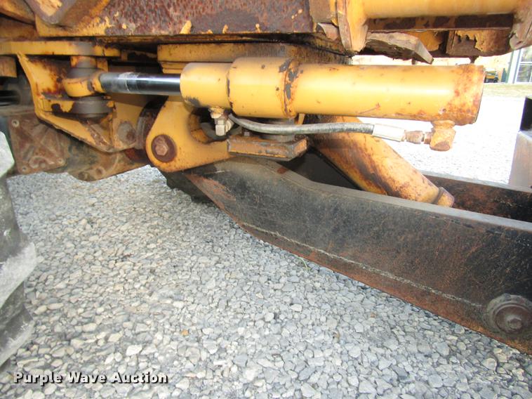 image for item DD2984 1999 Vermeer V5800 trencher