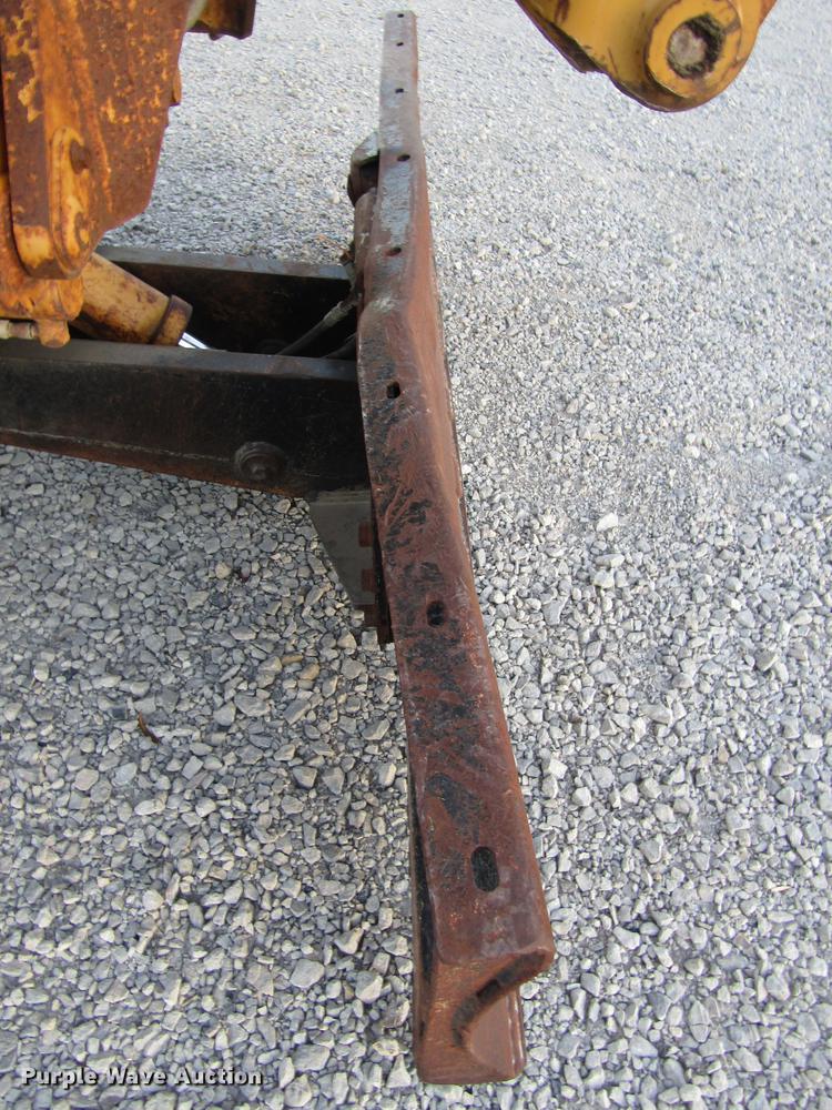 image for item DD2984 1999 Vermeer V5800 trencher