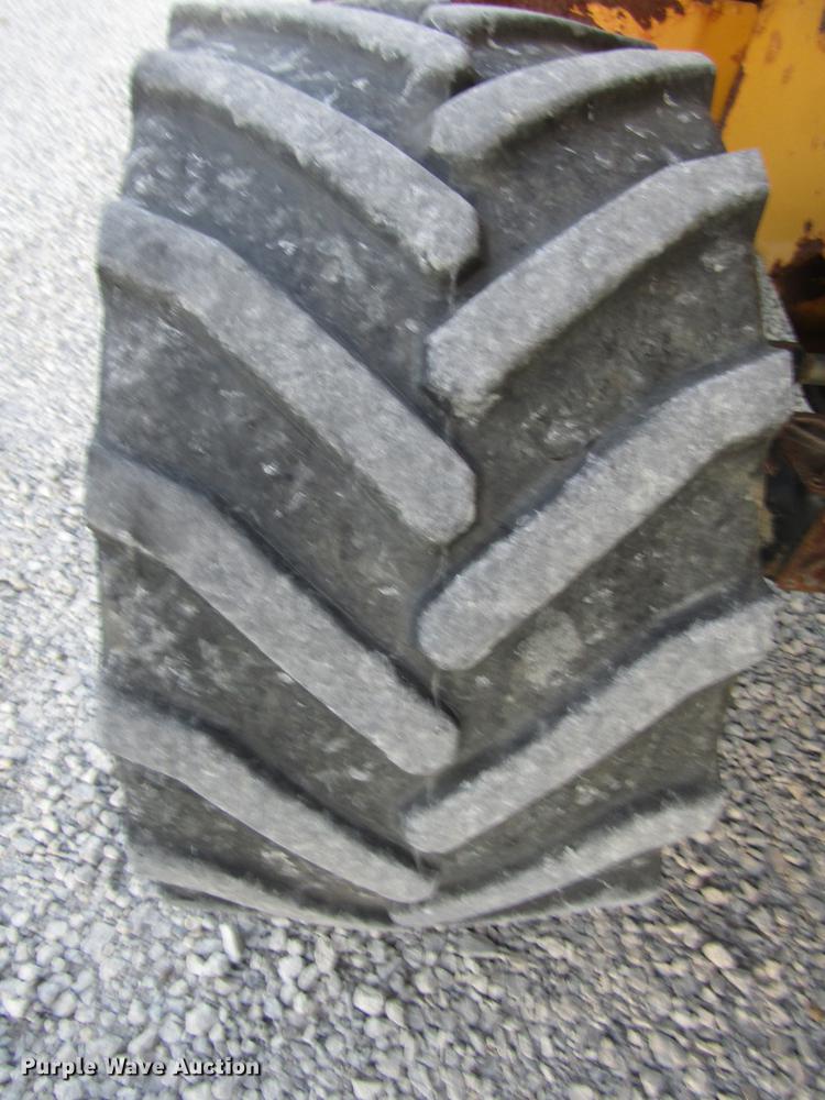 image for item DD2984 1999 Vermeer V5800 trencher