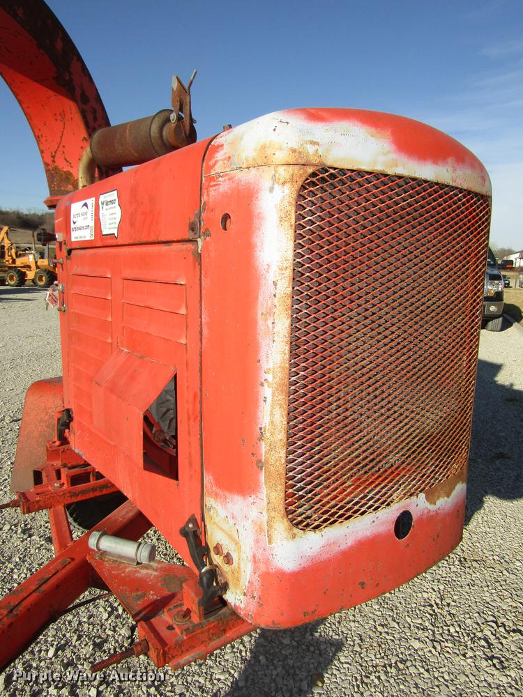 image for item DD2987 1988 Eager Beaver wood chipper