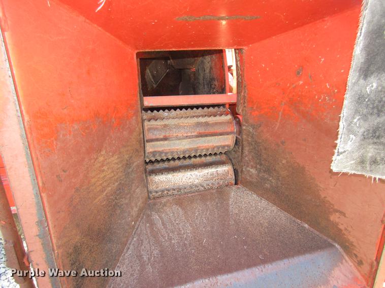 image for item DD2987 1988 Eager Beaver wood chipper